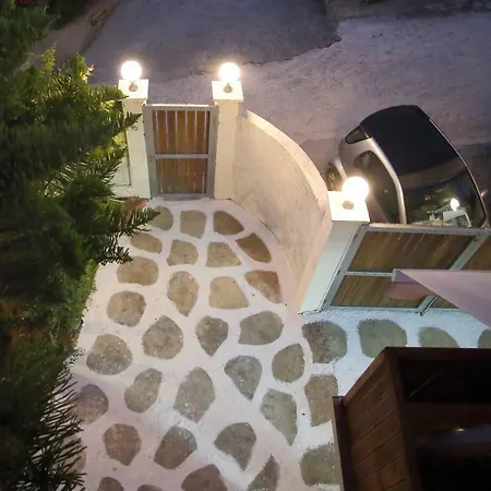 Apartament Adela Apolpaina